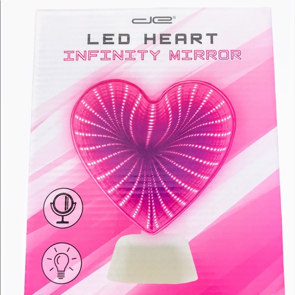 LED Heart or Dolphin Infinity Mirror - Picture 6 of 14